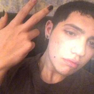 Meet your Posher, Folletto